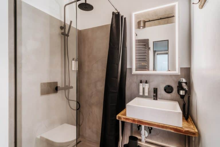 H1 Junior Suite 1202 Bad_NSL_75121