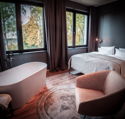 Superior im Badehaus Badewanne_NSL_33222rz